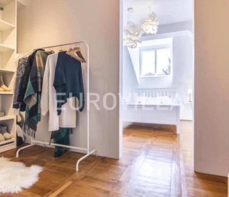 Big, Bright Apartment In The Center Of Zagreb Exterior foto